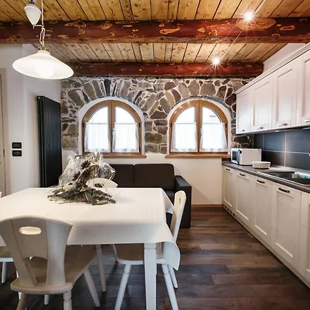 Apartment La Marmote Diffuso Di Cleve